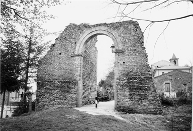 Porta del Castello di Smerillo